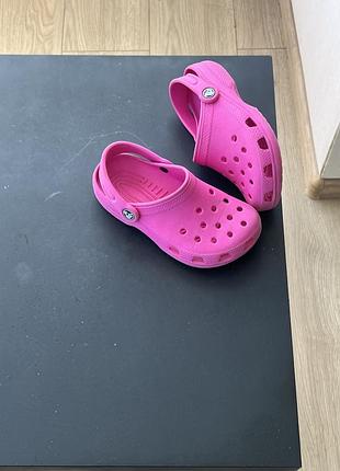 Тапки crocs 5