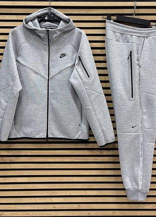 Чоловічий спортивний костюм nike tech fleece