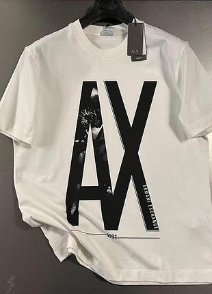 Чоловіча футболка armani в білому кольорі