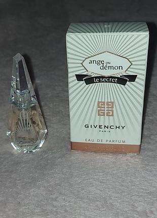 Парфюм givenchy ange ou demon le secret