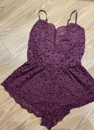 Мереживний ромпер victoria's secret у сливовому ( бордовому) кольорі 2