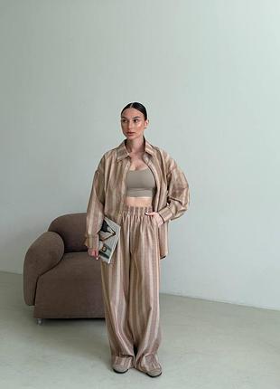 Стильный легкий женский брючный костюм в полоску
