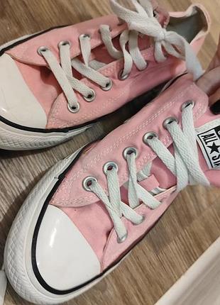 Розовые кеды converse