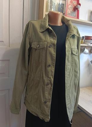Джинсовка кольору хакі  pull & bear, size m