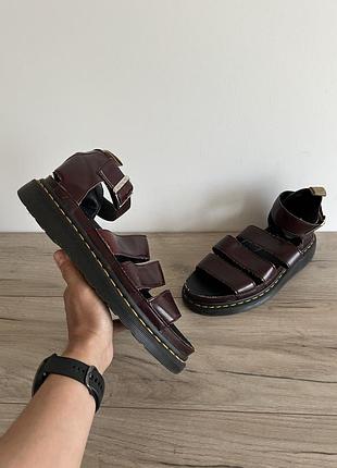 Сандалі босоніжки шкіряні dr. martens оригінал
