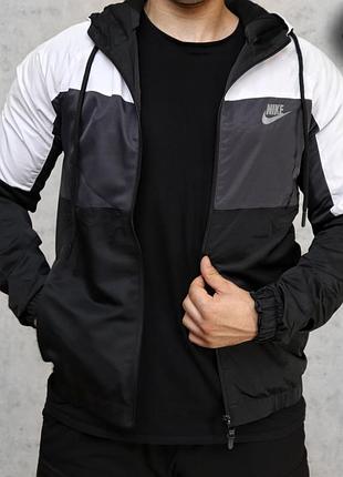 Спортивная куртка ветровка nike