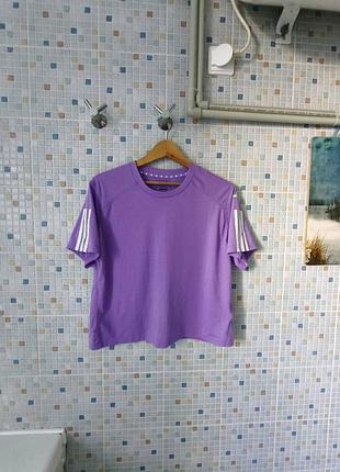 Новая футболка adidas.