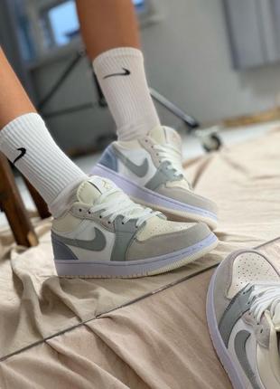 Nike jordan low, кросовки найк джордан женские10 фото