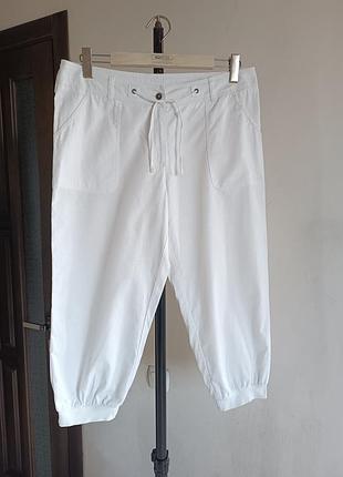 Жіночі білі капрі/ бриджі з суміші льону та бавовни, bonprix collection, eur 44