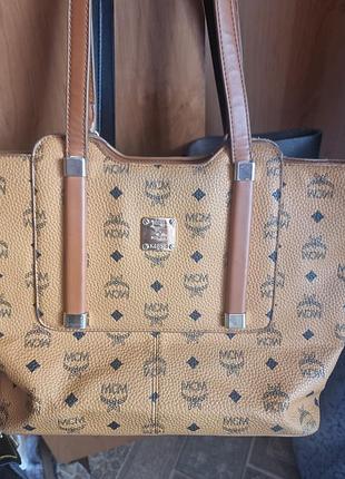 Продам брендову сумку mcm