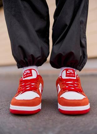 Nike sb dunk low white orange