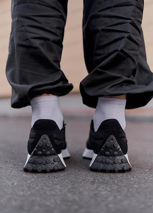 New balance 327 black white