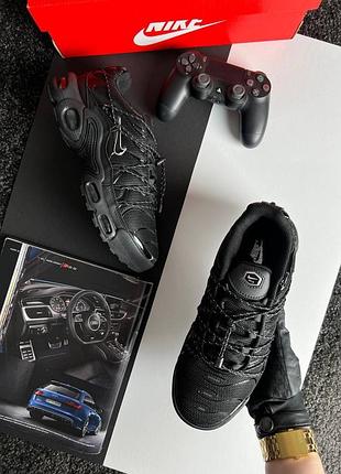 Nike air max plus tn lace toggle black 3