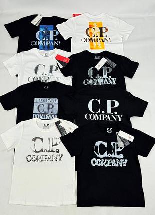 Стильна футболка c.p. company