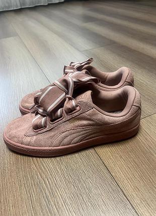 Кросівки від puma