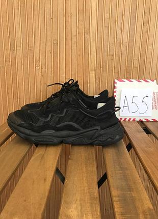 Кросівки adidas ozweego