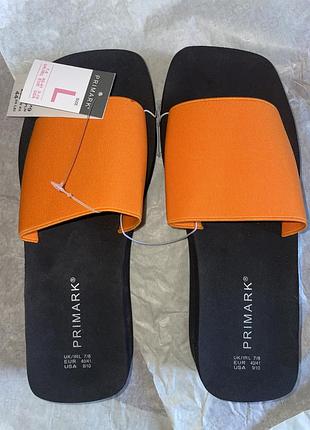 🧡 нові шльопанці primark 40/41 стильні та дуже зручні. яскравий літній дизайн, нові з біркою. ідеально на літо та відпочинок.
