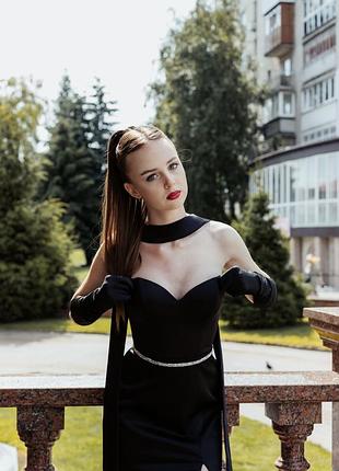 Сукня на випуск