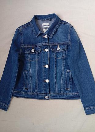 Куртка джинсовая детская на 7-8 лет на рост 128 см.  denim