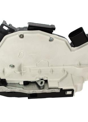 Продаеться центральный замок audi a1 10-18 5n1837015 5n1837015c 5n1837015e