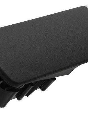Audi a4 b6 00-04 ручка бардачка черная без отвору 8e1857131