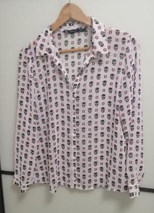 Стебная блуза в черепа zara