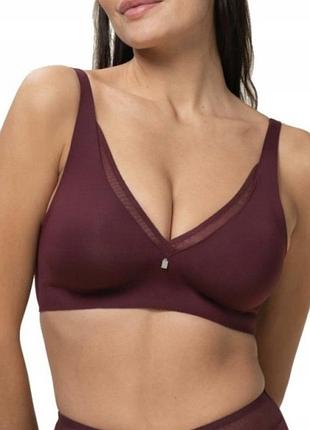 Бюстгалтер безшовний triumph true shape sensation n01 75e