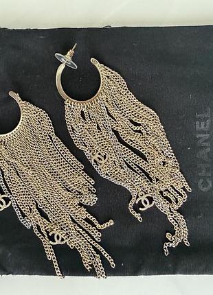 Сережки chanel multi-chain fringe cc hoop earrings