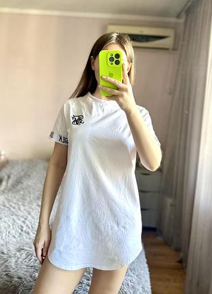 Жіноча біла футболка siksilk