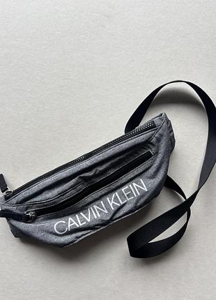 Бананка calvin klein