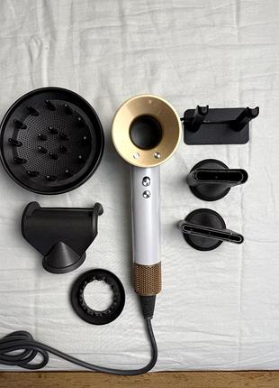 Фен super hair dryer бело-золотой с ионизацией и турборежимом 5 насадок
