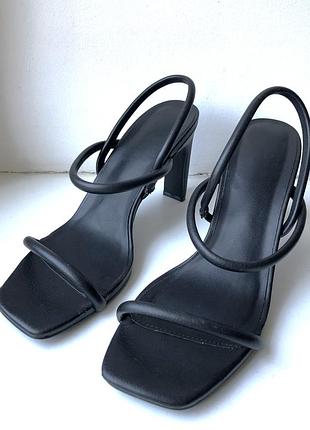 Босоніжки жіночі aldo чорні