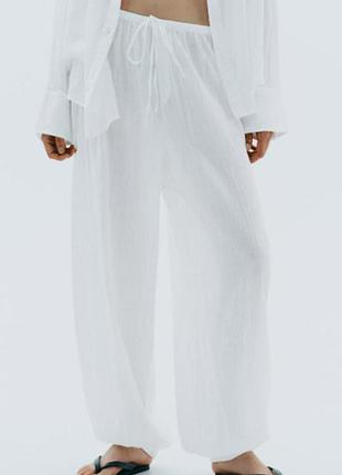 Брюки балахоны хлопок zara. Цвет: белый.