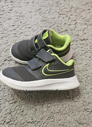 Детские кроссовки nike