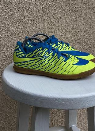 Nike дитячі футбольні кросівки футзалки оригінал 36розмір