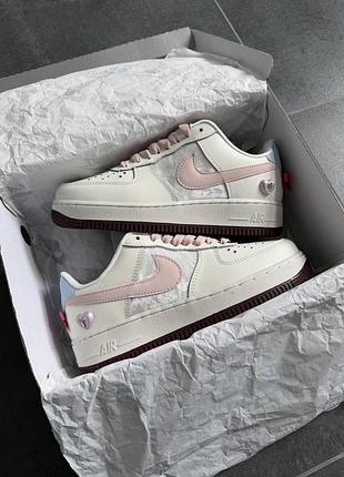 Женские кроссовки nike air force low valentine’s day