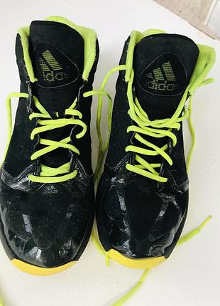 Adidas кросівки 42 (26см)