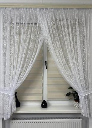 Фіранка на кухню з тканини гіпюр (500х180 см) у білому кольорі