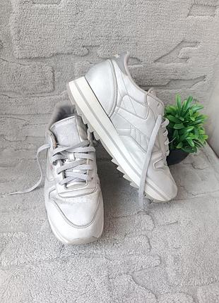 Женские кроссовки reebok р.40.5