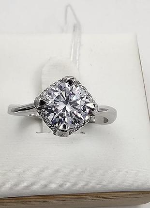 Кольцо серебряное с кубическим цирконием 16,5 3,04 г