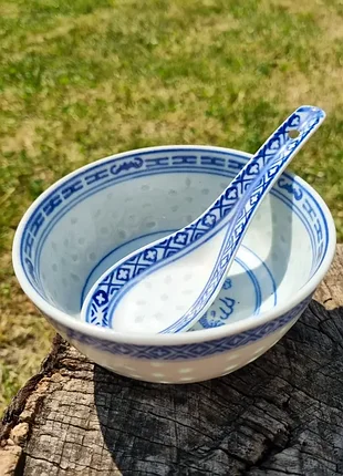 Китайська порцелянова чаша, піала з ложкою, рисова порцеляна (рисове зерно).