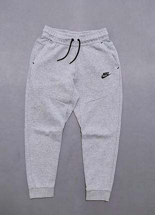 Штани nike tech fleece