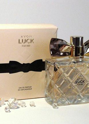 Парфюмированная вода avon luck