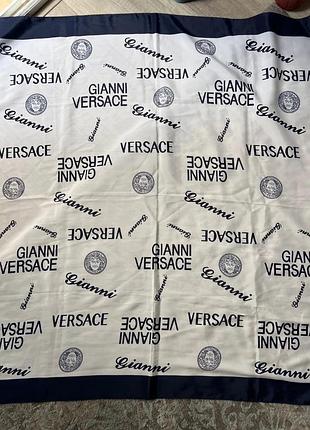 Вінтажний шовковий платок gianni versace хустка