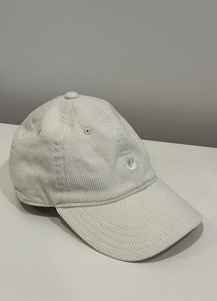 Біла вельветова кепка carhartt