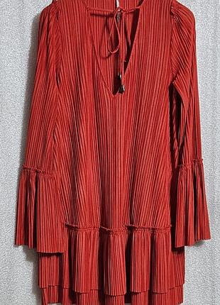 Оригинальное гофрированное красное короткое платье свободного кроя free people xs/s/m