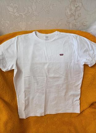 Футболка levi's, размер l