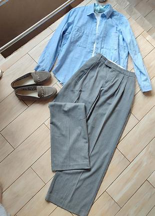 Брюки жіночі з защипами від devided h&m p.42
