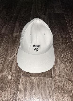 Кепка vans