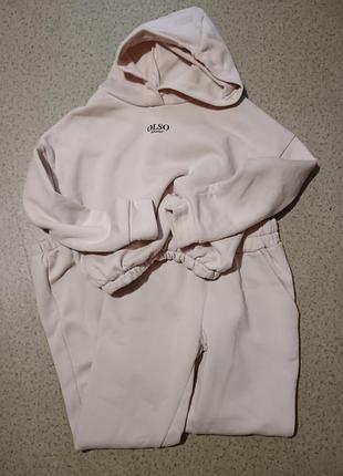 Костюм спортивный женский. м. 32